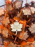 **Maple Leaf Wedding Decor, Maple Leaf Wedding Favours, Autumnal Wedding Decor, Rustic Wedding Decor, Maple Placement Names, Autumnal Favors**