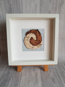 Entwined Otter Frame