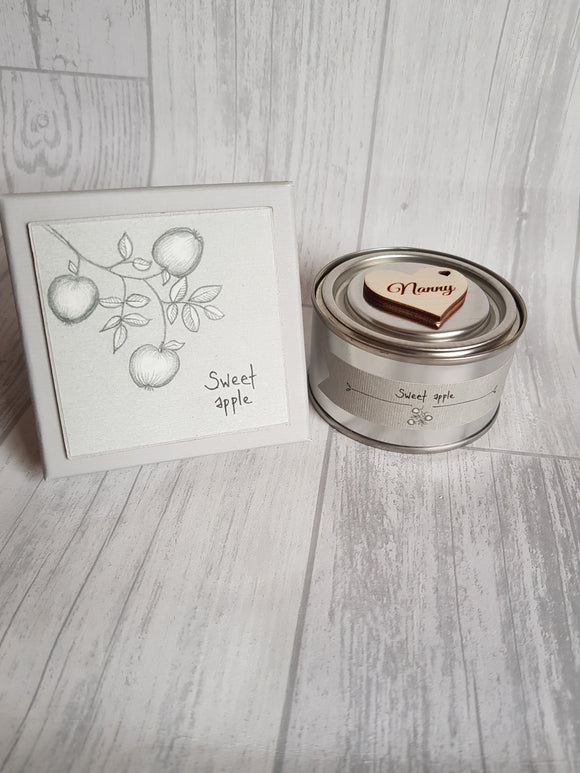 Sweet apple boxed candle