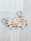 £5 Jigsaw Piece keyring Set Names & Dates